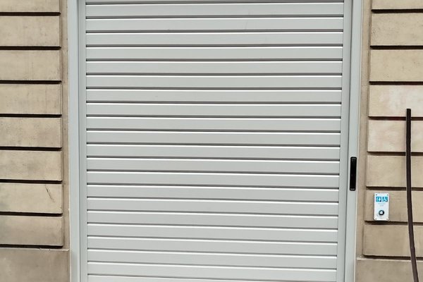 Rideau en acier / inox
