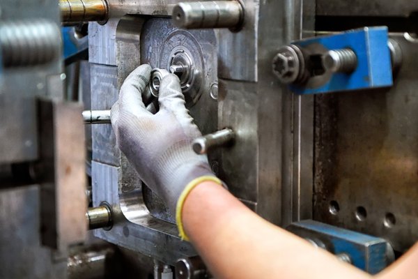 Transfert de lignes de production en Belgique