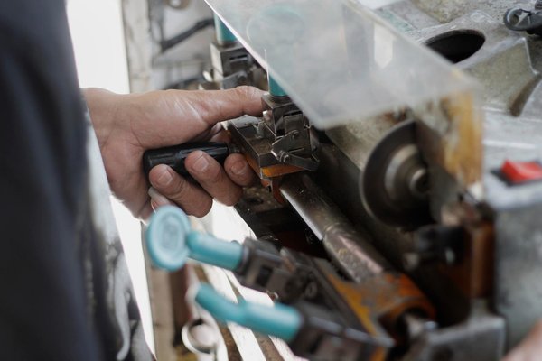Réparation et maintenance de machines-outils en France image
