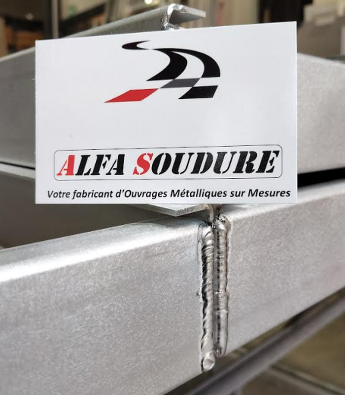 Soudure de caisson en aluminium image