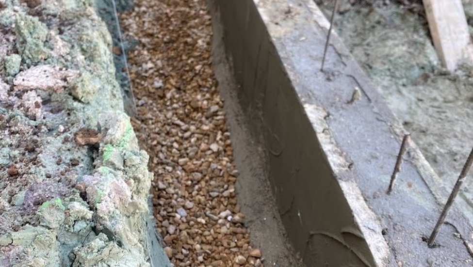 Construction de mur de soutènement