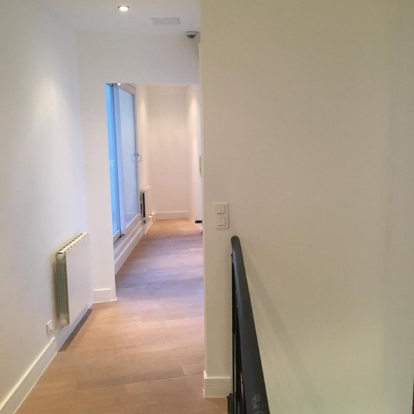 2023 Paris 8eme Rénovation peinture comble aménagée