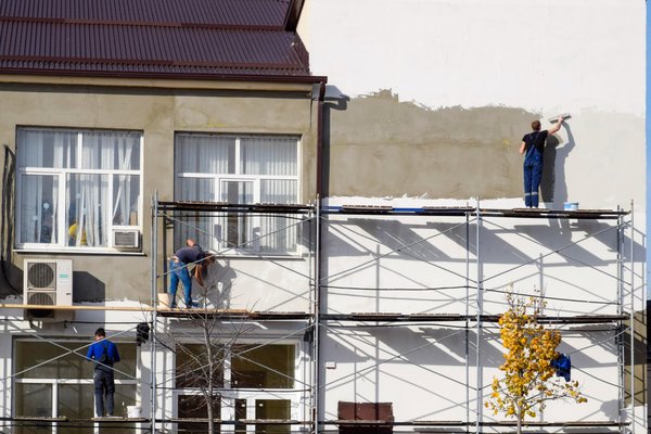 Peinture de façade à Montreuil