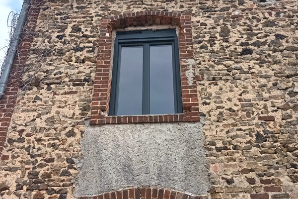 Artisan maçon à Reims : construction mur en brique img