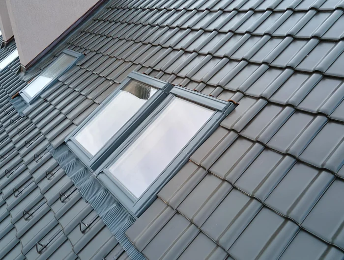 Installation et pose de fenêtres de toit (Velux) 