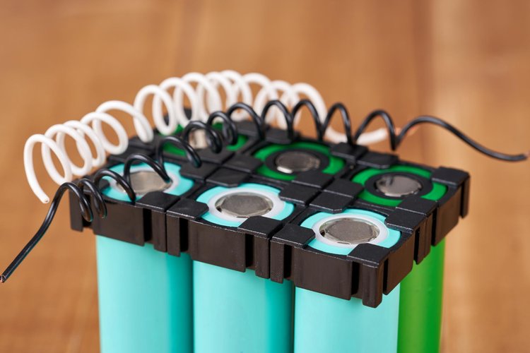 C.S.A Électronique – Votre expert en batteries lithium