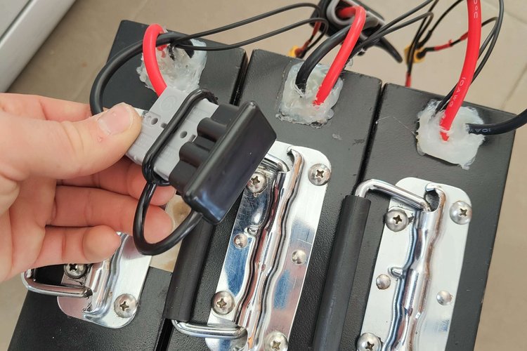 Aperçu réel de la batterie lithium après intervention