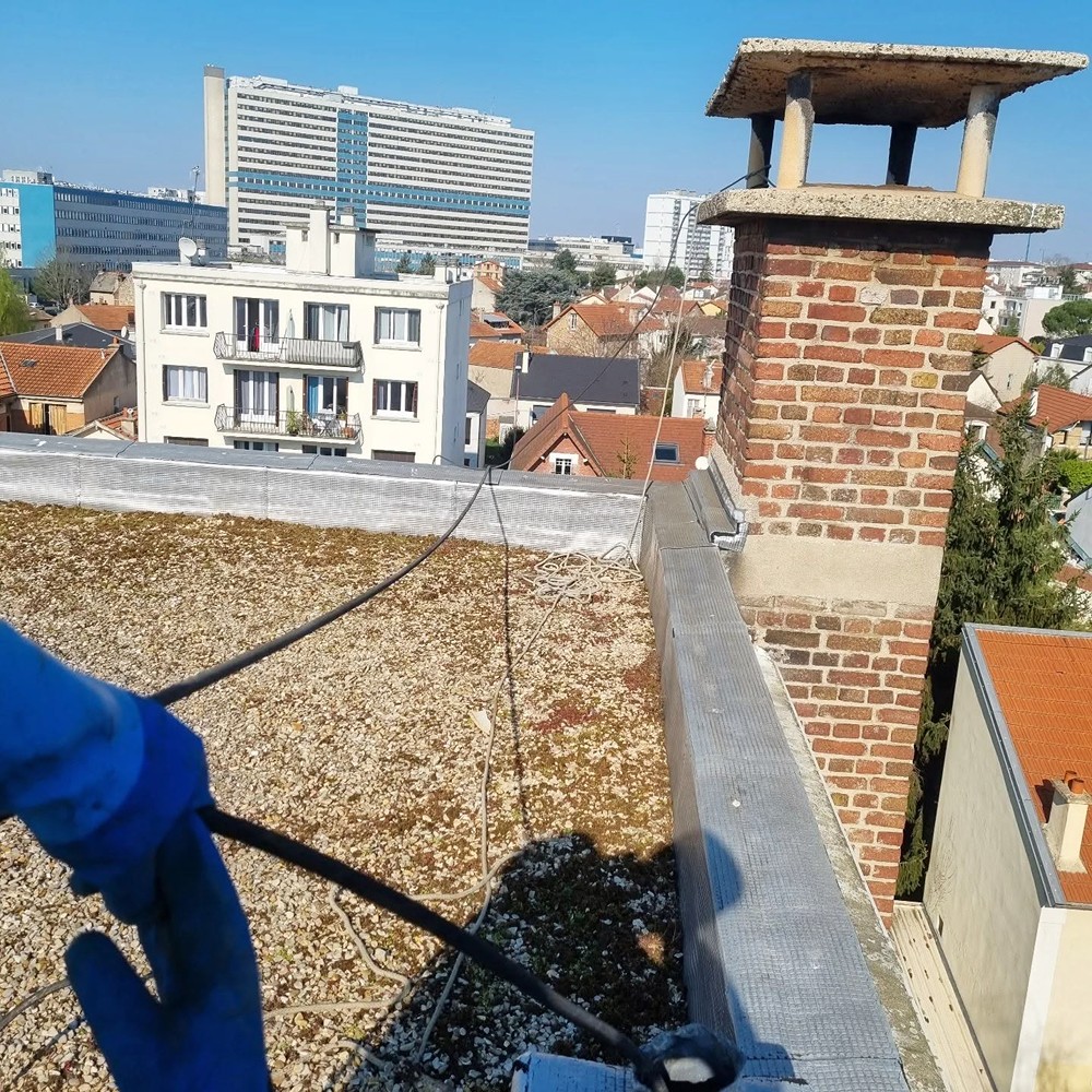 Débouchage WC par accès toiture 1