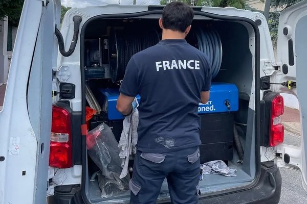 Débouchage Réseau Francilien : entreprise d’assainissement 4