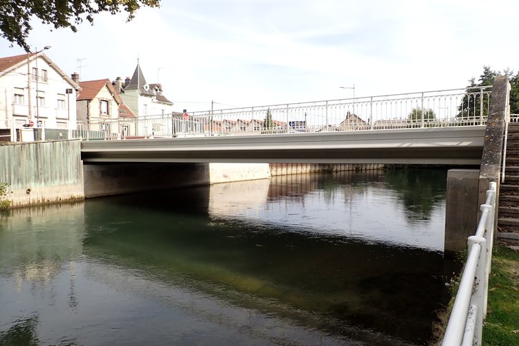 Démolition - reconstruction du pont Philbois