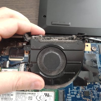 Nettoyage interne et dépoussiérage