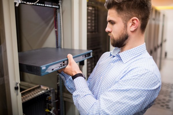 Installation de switch Ethernet à Montgeron