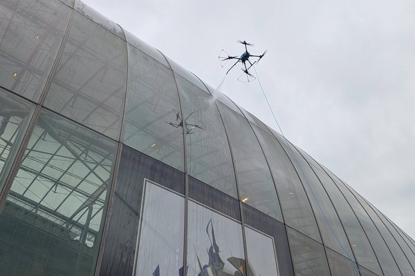 Pourquoi choisir le nettoyage par drone ?
