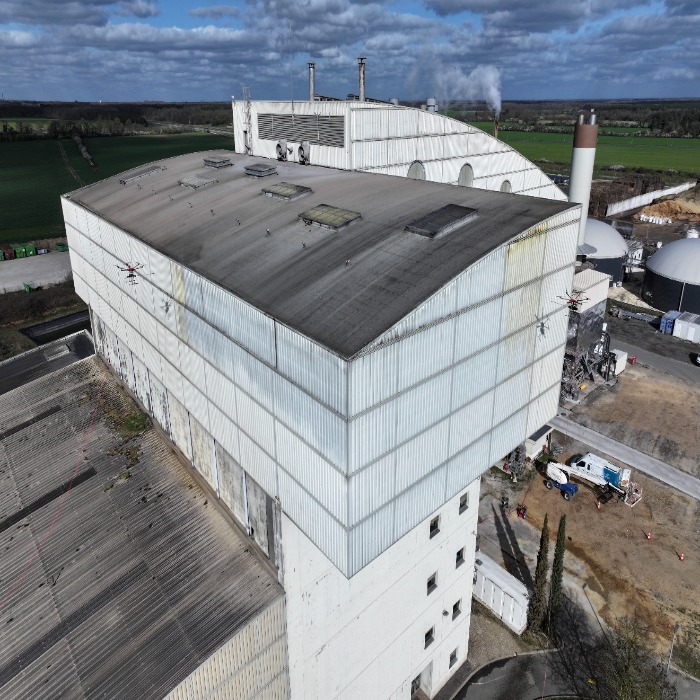 Nettoyage industriel par drone à Gien image