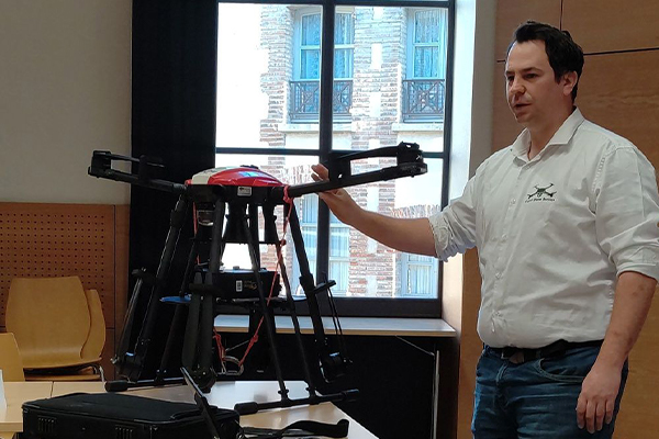 Un télépilote de drone professionnel et certifié à Châlons-en-Champagne