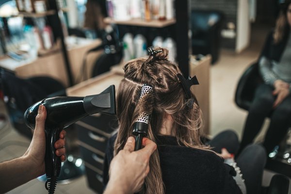 Brushing des cheveux à Saint-Denis