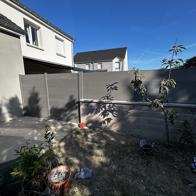 Construction de mur de clôture Construction de mur de clôture