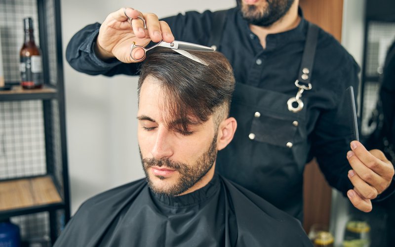 Coiffeur à proximité pour hommes  à Reims : coupe de cheveux classique ou moderne img