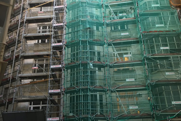 Location et pose d'échafaudage de façade