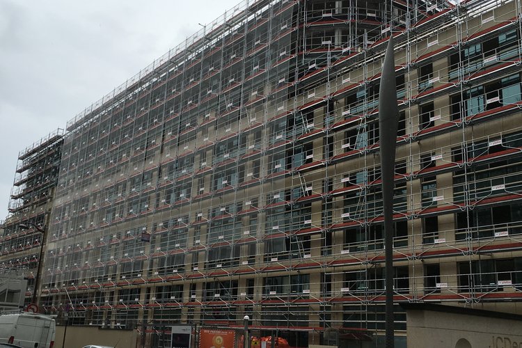 Location et pose d'échafaudage de façade