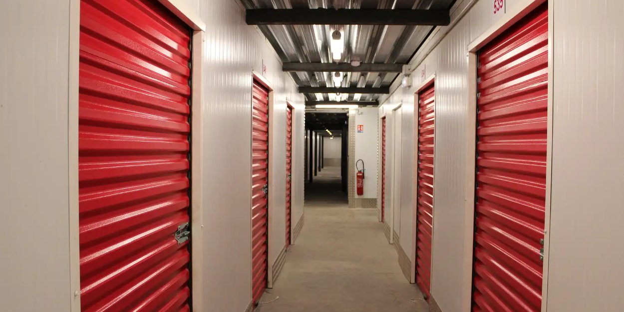 Pourquoi choisir un box de stockage pro ?