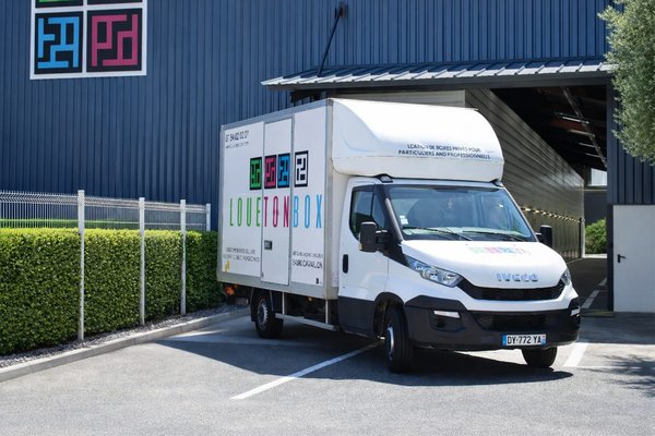 Camion de déménagement