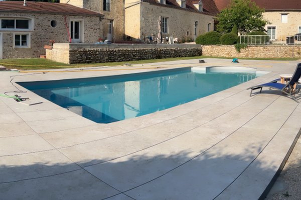 Rénovation complète d'une piscine