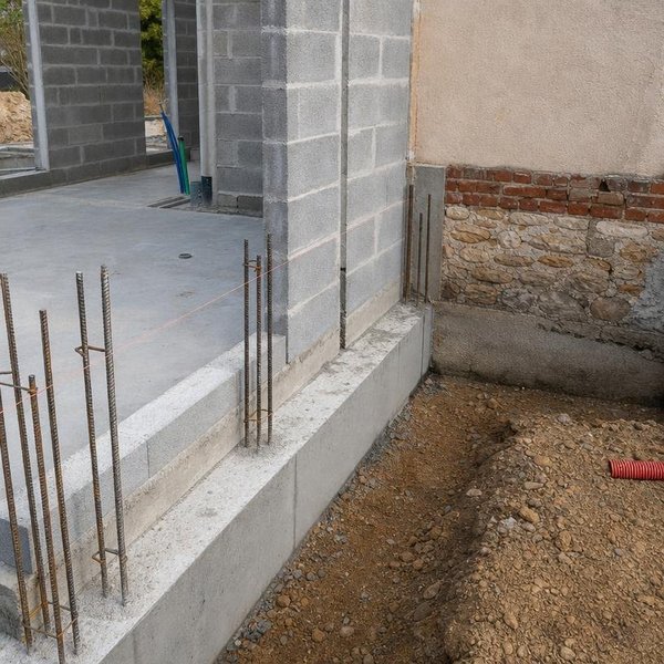 Liaison avec la maison existante