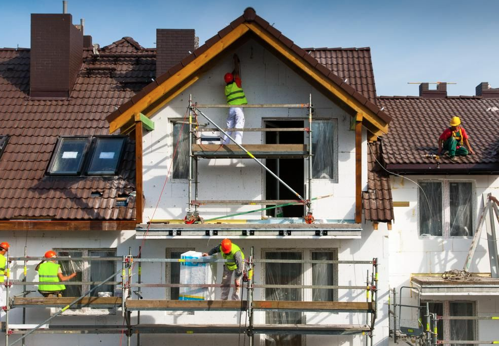 Ravalement de Façade à Reims : Prix, Aides et Entreprise de Confiance