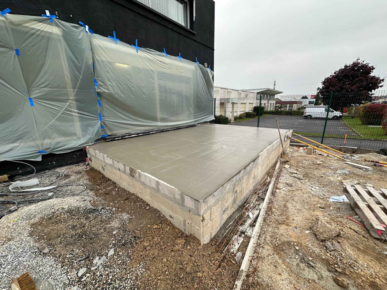 Coulage d'une dalle béton sur vide sanitaire