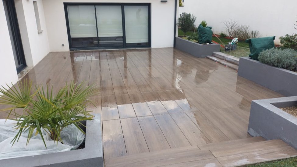 Après nos travaux de dallage terrasse sur plot center img test img