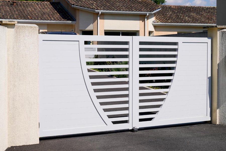 Fabricant de portail alu et PVC en Île‑de‑France
