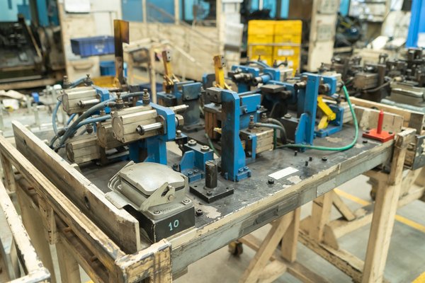 Un atelier équipé pour des réparations fiables