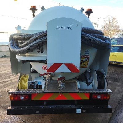 Camion de vidange fosses septiques