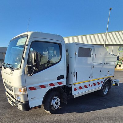 Mitsubishi FUSO 6T