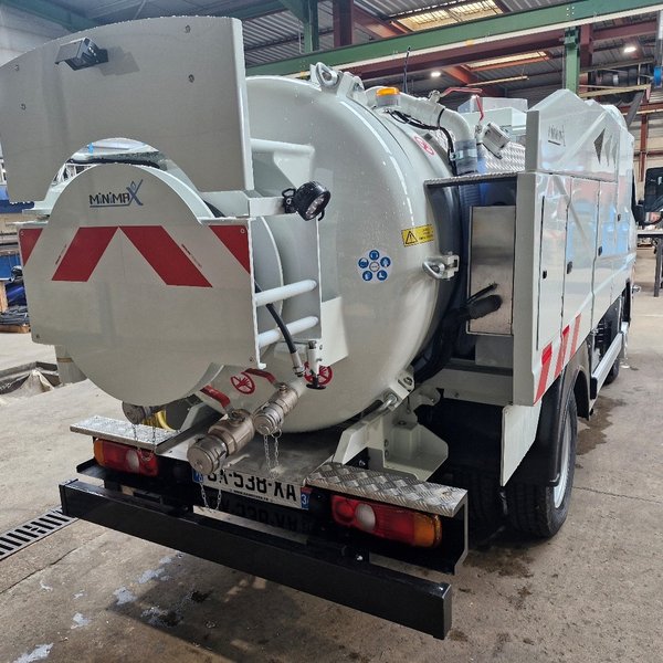 Camion pompes à vide IDF