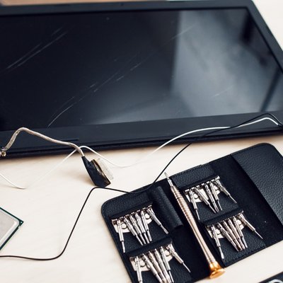 Réparation d’écran de PC portable autour d'Epernay (Aÿ)