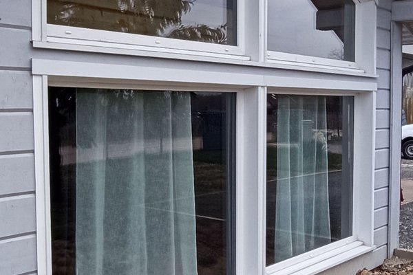 Nettoyage des vitres d'une maison