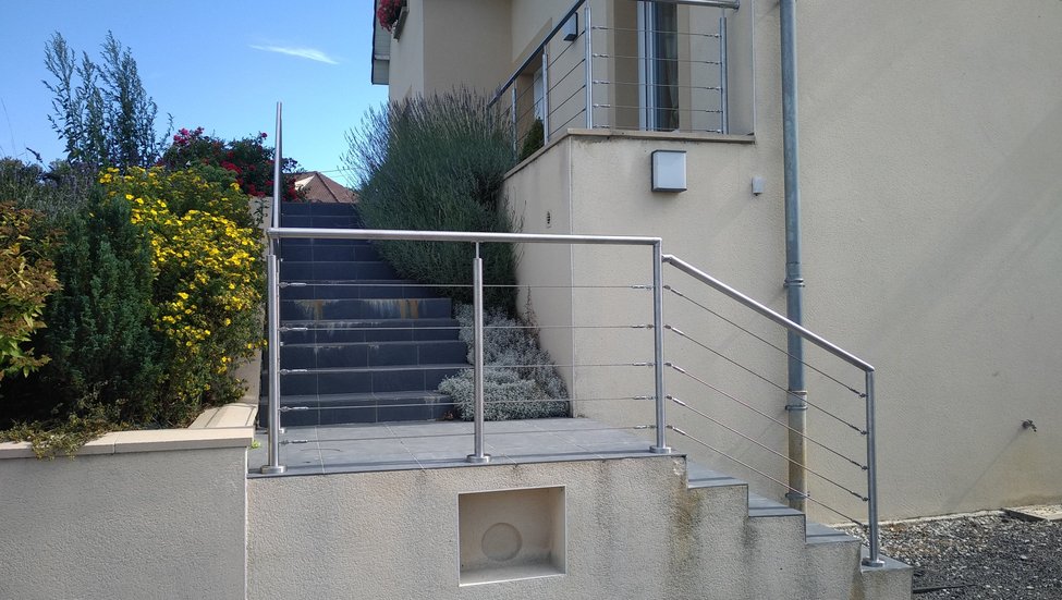 Gros plan sur l'installation center img test img