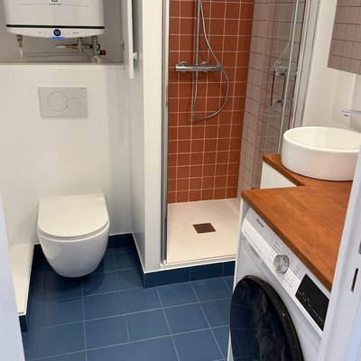 Pose d'équipements sanitaires