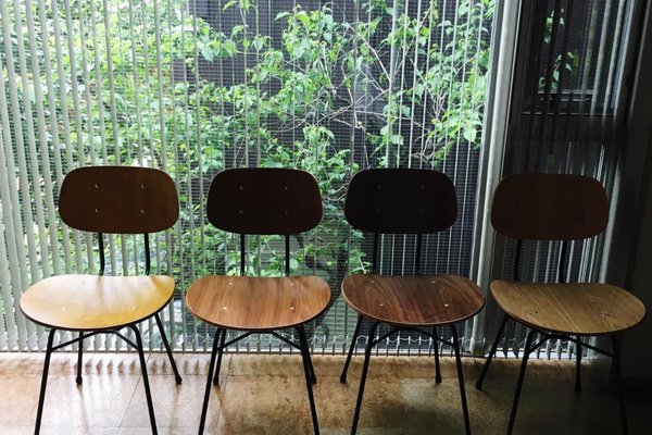 Fabricant de chaises pour espaces commerciaux à Paris (Île-de-France)