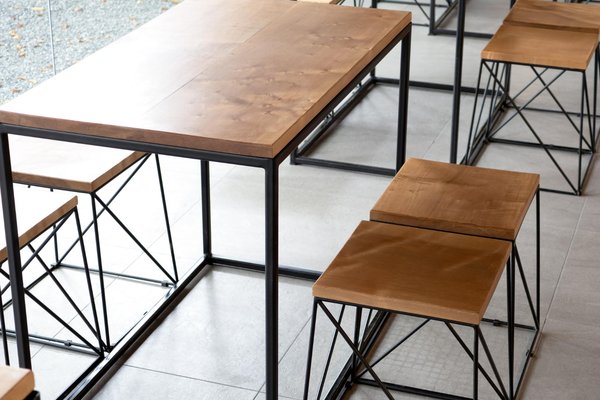 Fabricant tables pour espaces commerciaux à Paris (Île-de-France)