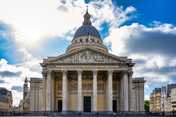 Location voiture avec chauffeur à Paris: Visite du Panthéon Paris