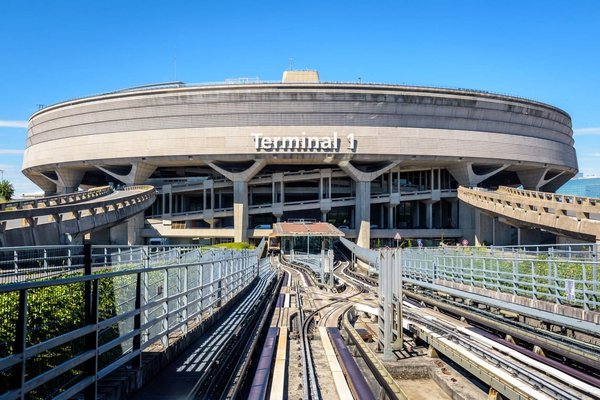 Location voiture avec chauffeur Aéroport de Paris-Charles-de-Gaulle (CDG)