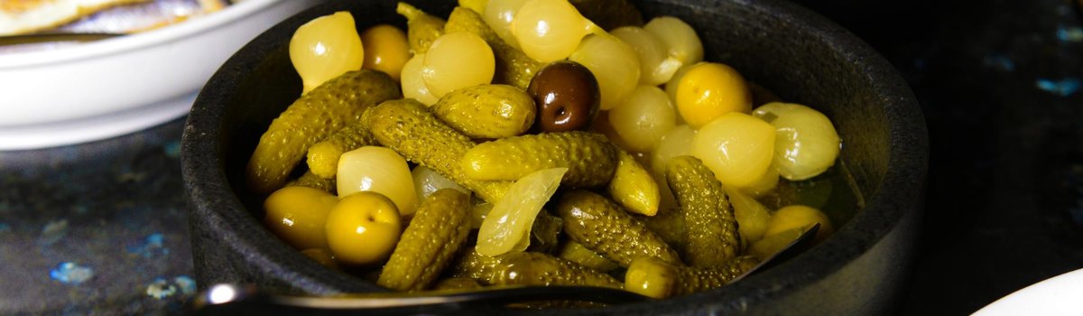 <b>Cornichon frais au sel </b> : de la tradition à la modernité en cuisine