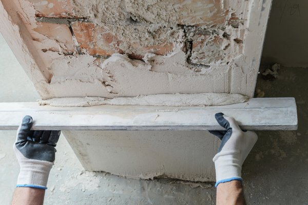 Pose de cloisons en béton cellulaire