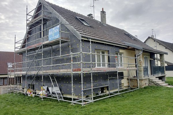 Isolation thermique par l’extérieur d’une maison
